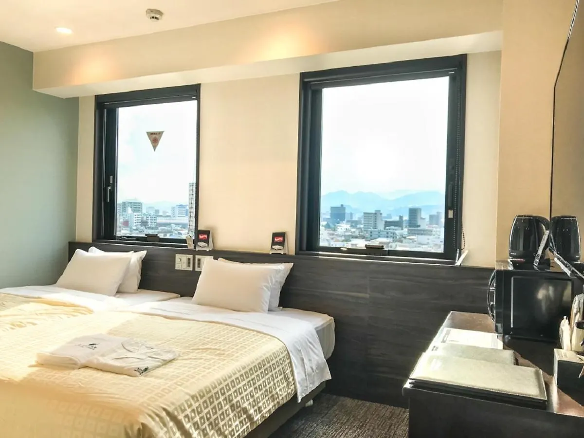 Hotel Livemax Hiroshima Funairimachi Riverside 3*,  Japonsko